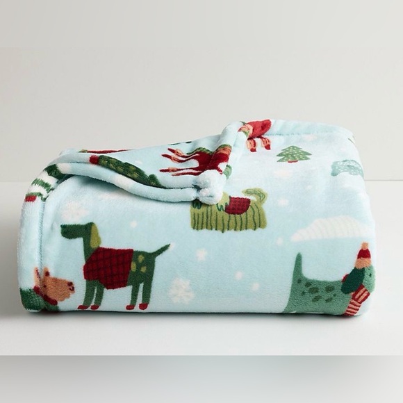 “Winter Dogs” Oversized Throw Blanket- New